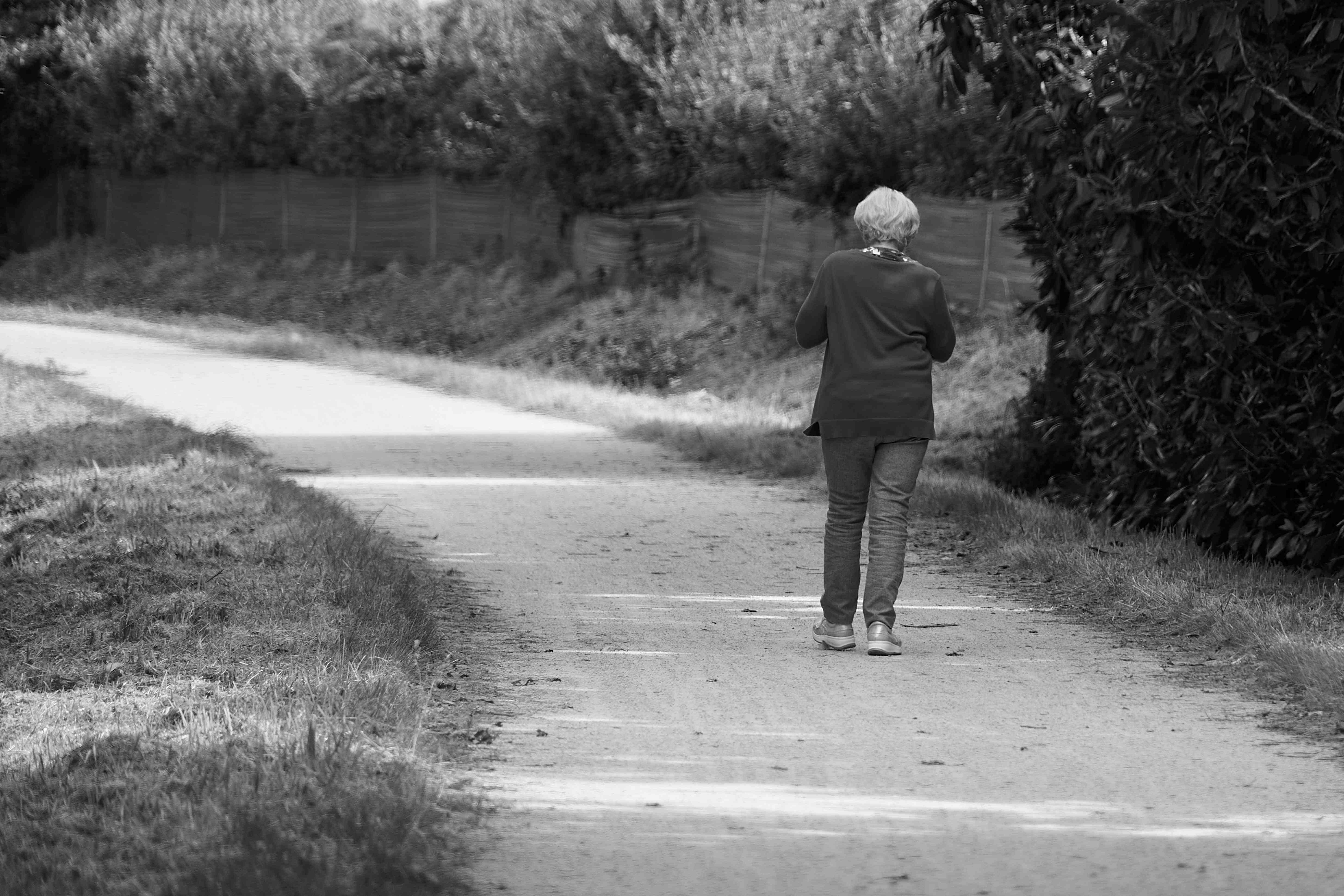 ElderLink staff member checking in on a senior client